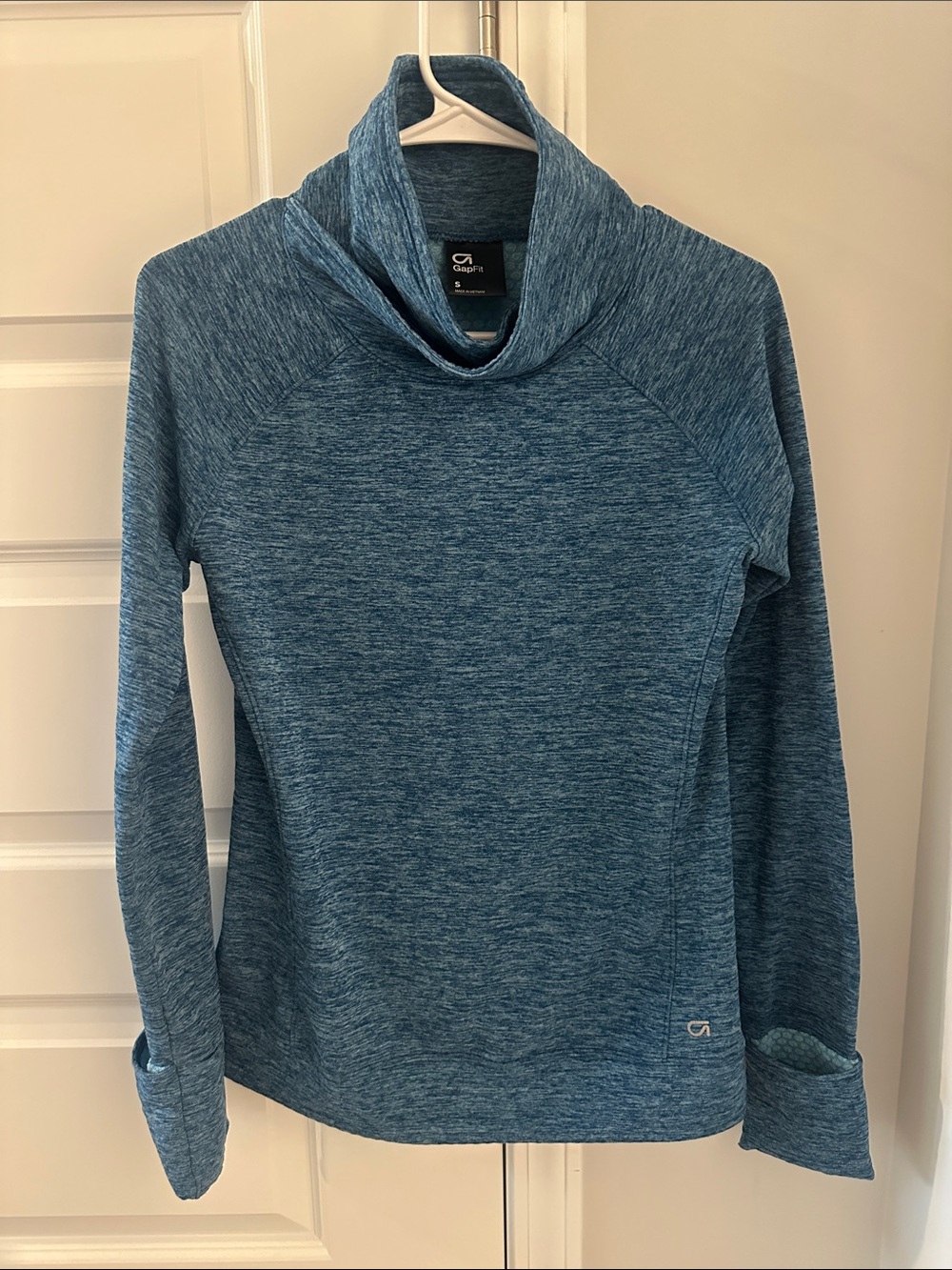 Gap Women's Mockneck Pullover Size Small
